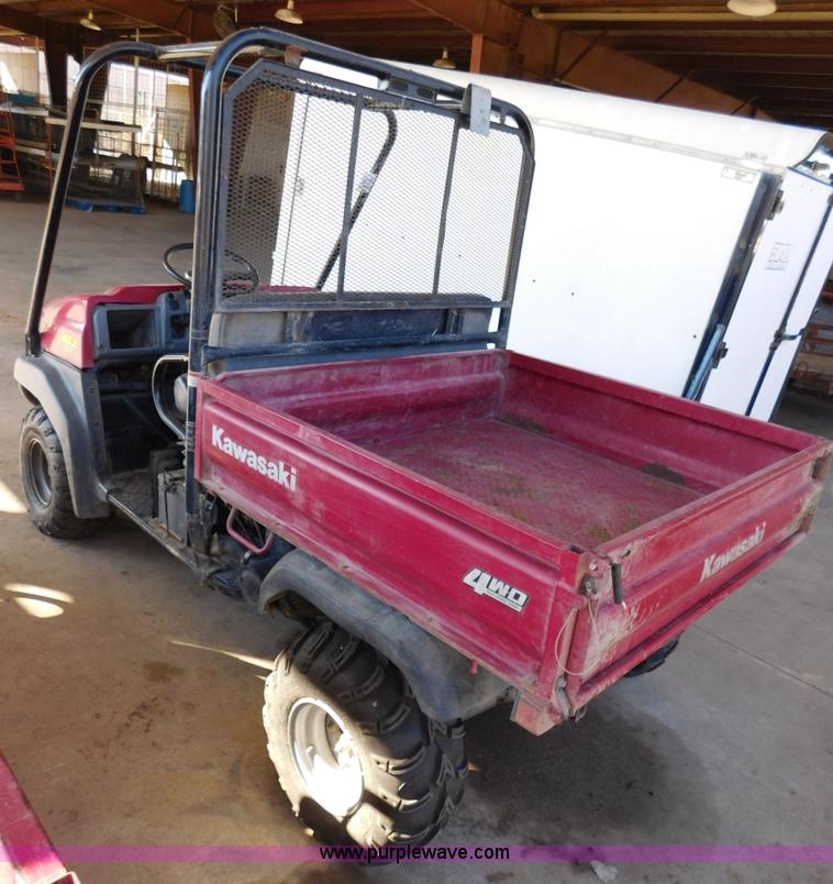 image for item J7424 2003 Kawasaki Mule 3010 utility vehicle