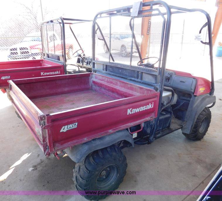 image for item J7424 2003 Kawasaki Mule 3010 utility vehicle