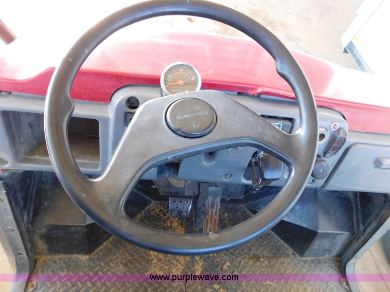 image for item J7424 2003 Kawasaki Mule 3010 utility vehicle