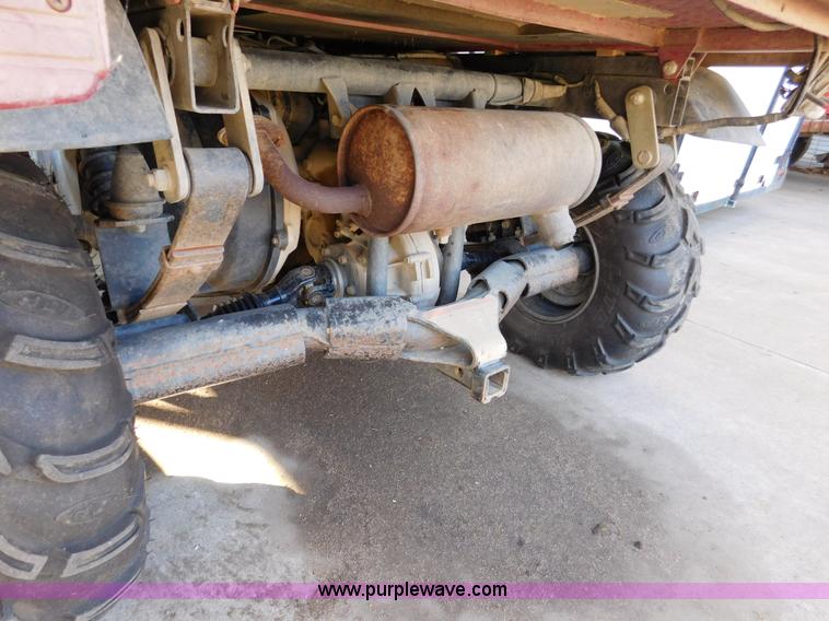 image for item J7424 2003 Kawasaki Mule 3010 utility vehicle