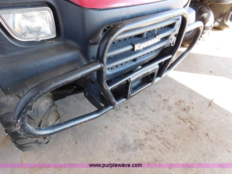 image for item J7424 2003 Kawasaki Mule 3010 utility vehicle