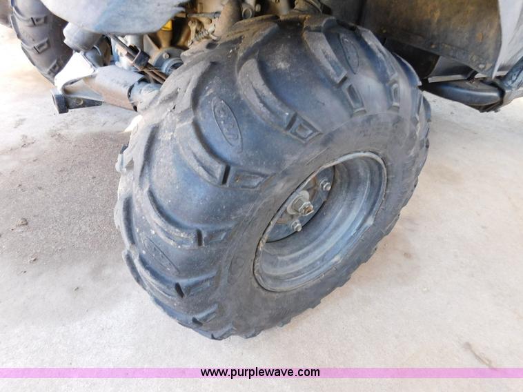 image for item J7424 2003 Kawasaki Mule 3010 utility vehicle