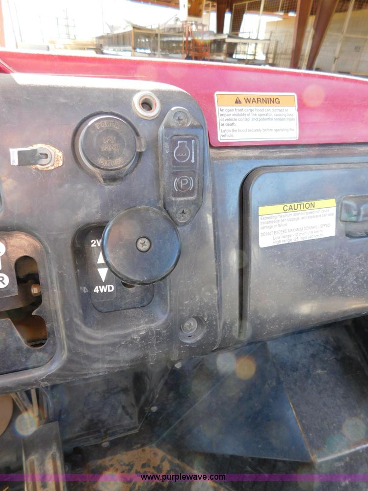 image for item J7425 2005 Kawasaki Mule 3010 utility vehicle