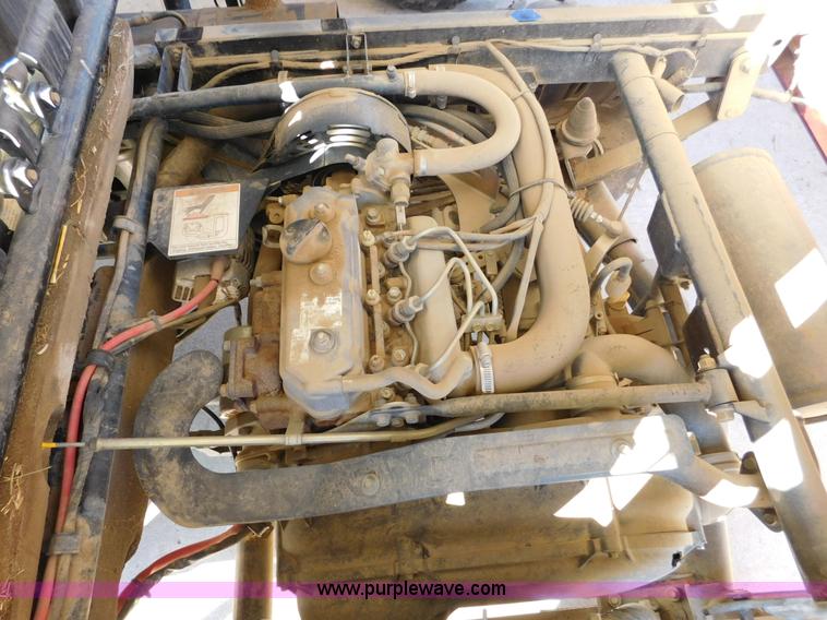 image for item J7425 2005 Kawasaki Mule 3010 utility vehicle