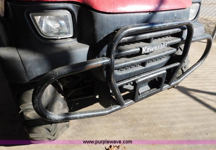 image for item J7425 2005 Kawasaki Mule 3010 utility vehicle