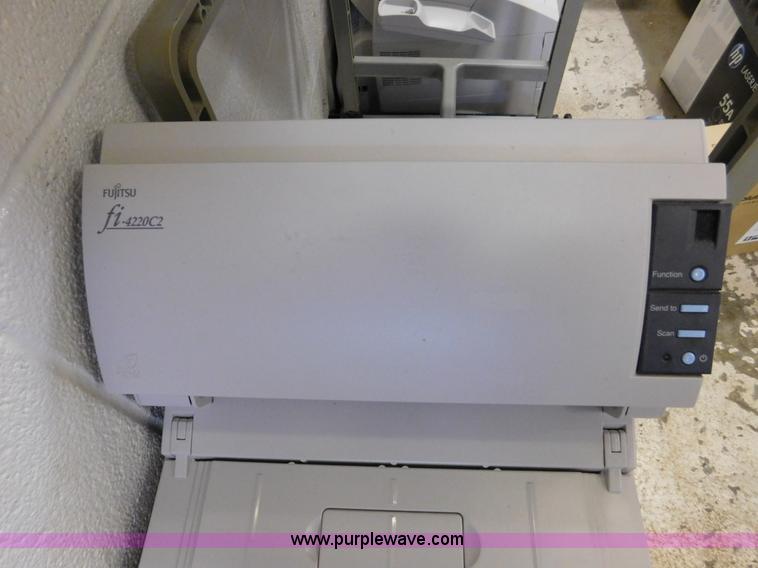 image for item J7430 Assorted items