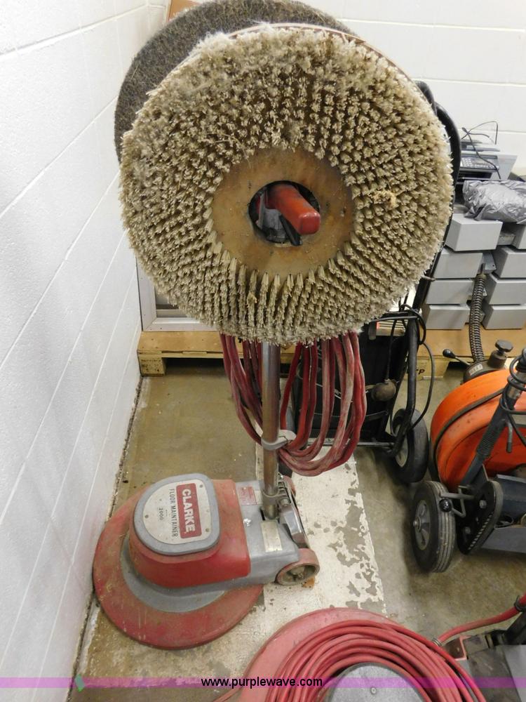 image for item J7450 Assorted floor buffers