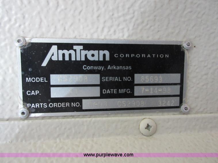 image for item J7663 1998 International 3800 school bus