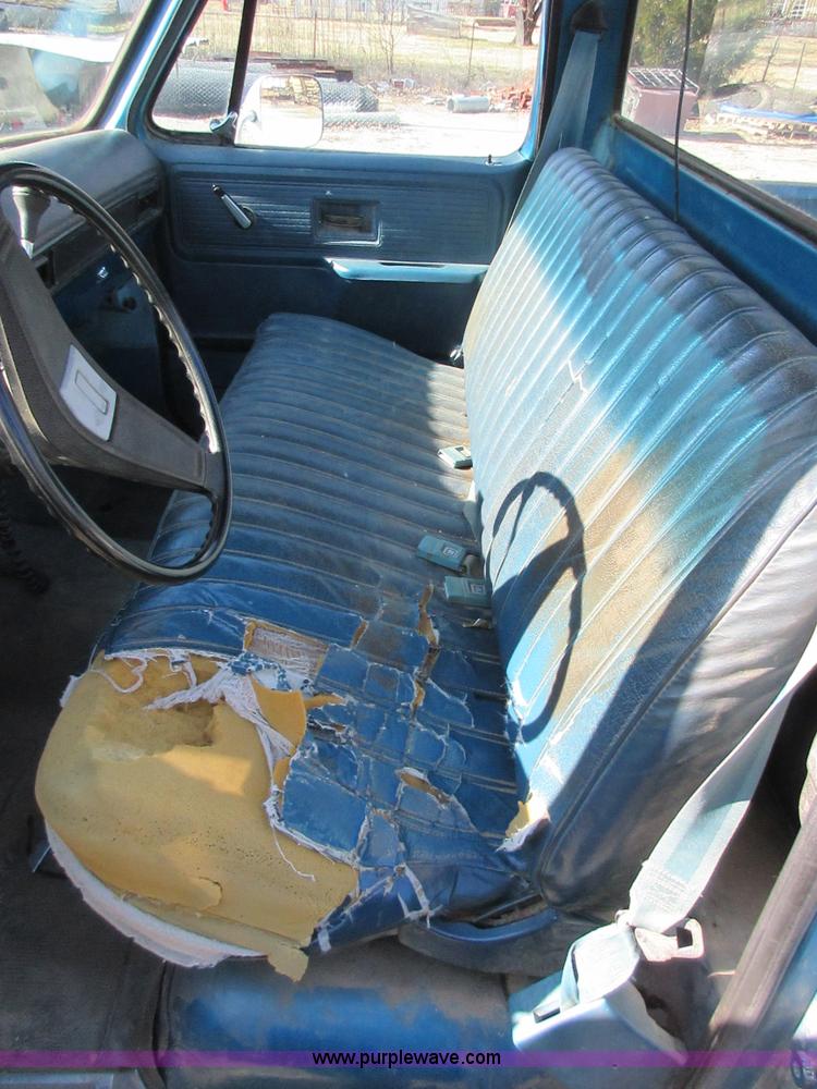 image for item J7664 1977 Chevrolet 2500 pickup truck