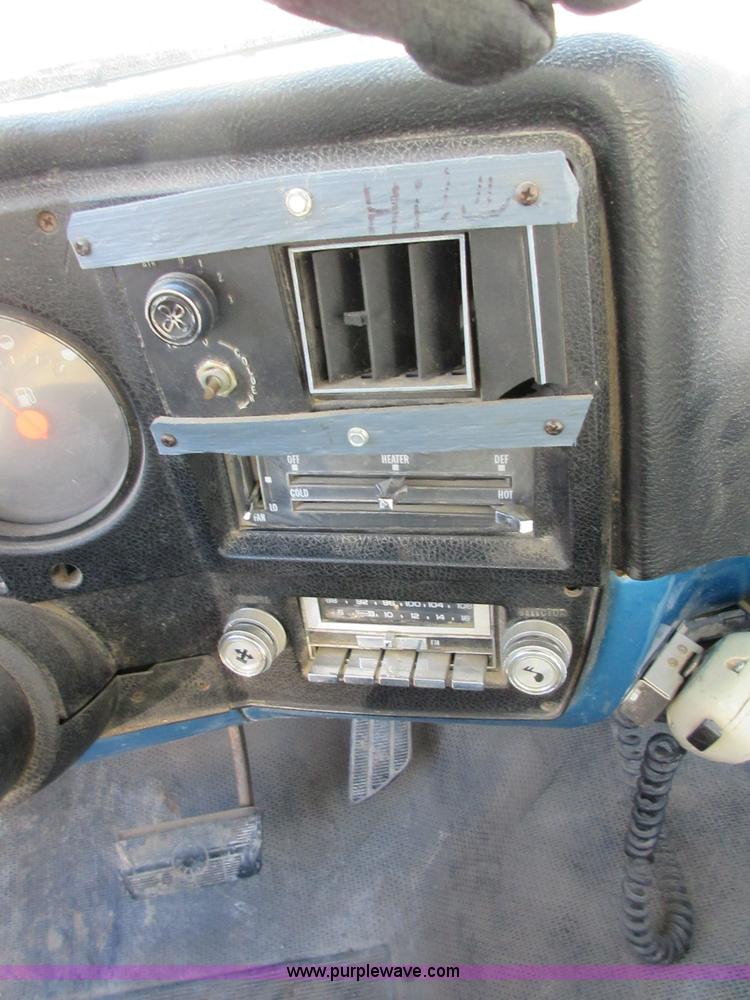 image for item J7664 1977 Chevrolet 2500 pickup truck