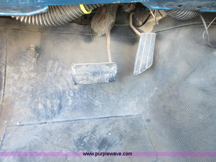 image for item J7664 1977 Chevrolet 2500 pickup truck