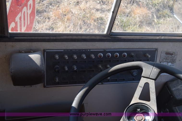 image for item L1119 1993 Blue Bird TC2000 school bus