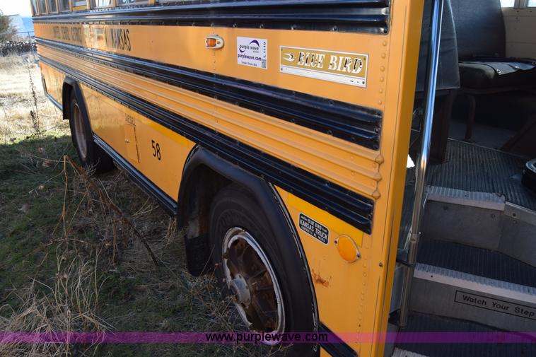 image for item L1119 1993 Blue Bird TC2000 school bus