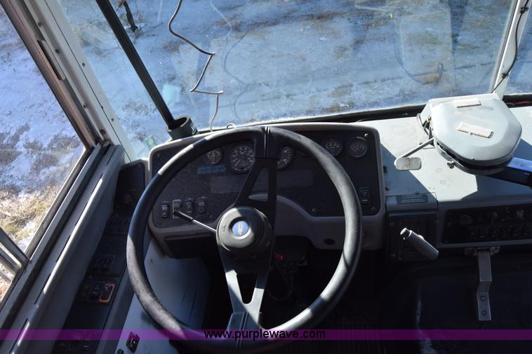 image for item L1122 2002 Blue Bird TC2000 school bus