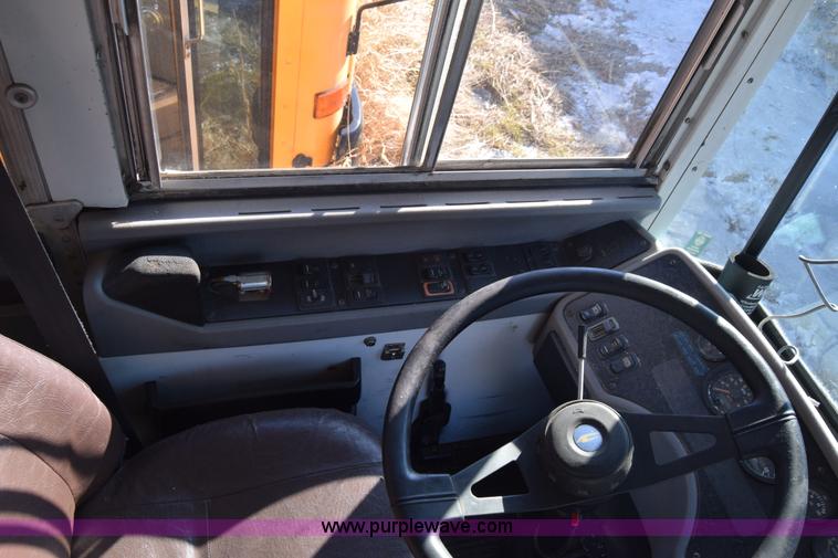 image for item L1122 2002 Blue Bird TC2000 school bus