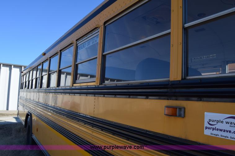 image for item L1122 2002 Blue Bird TC2000 school bus