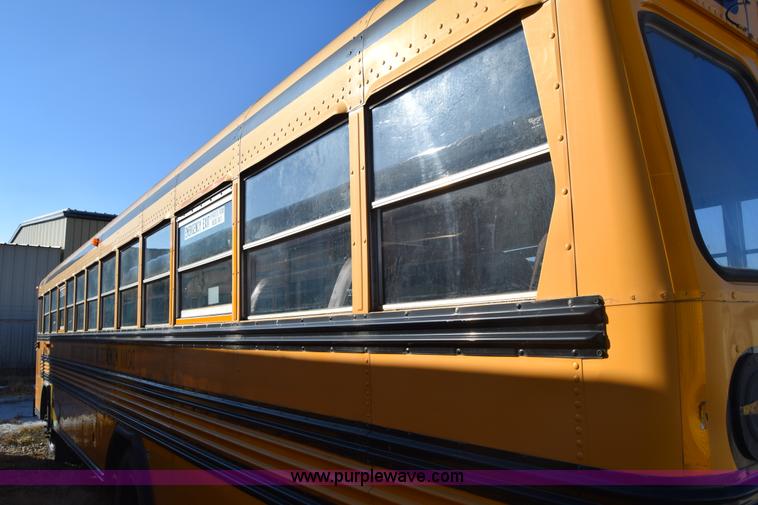 image for item L1122 2002 Blue Bird TC2000 school bus