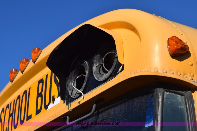 image for item L1122 2002 Blue Bird TC2000 school bus