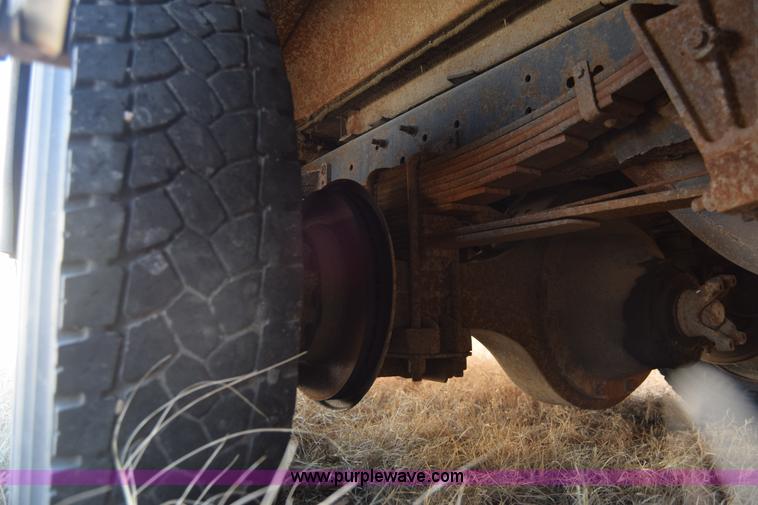 image for item L1122 2002 Blue Bird TC2000 school bus