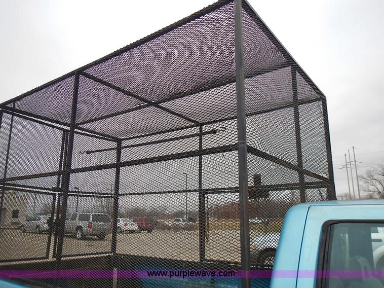 image for item L3623 1993 Chevrolet Cheyenne 2500 pickup truck