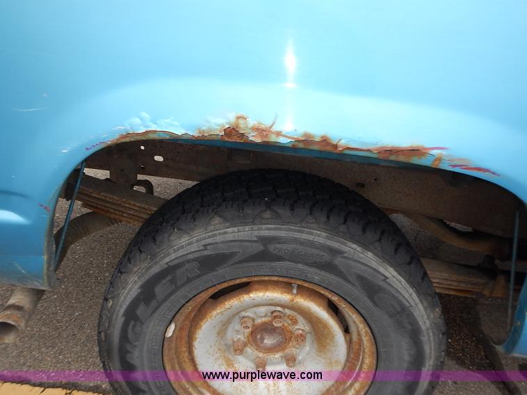 image for item L3623 1993 Chevrolet Cheyenne 2500 pickup truck