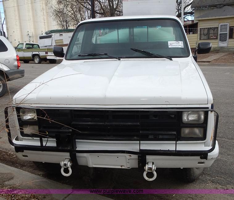 image for item L3626 1986 Chevrolet D30 Military Postal Unit pumper fire truck