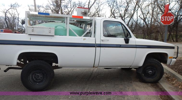 image for item L3626 1986 Chevrolet D30 Military Postal Unit pumper fire truck