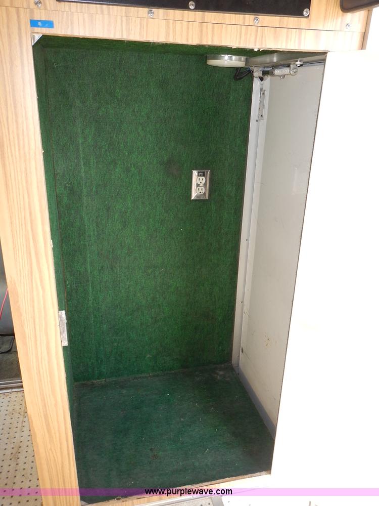 image for item L3630 1991 Ford Econoline E350 ambulance