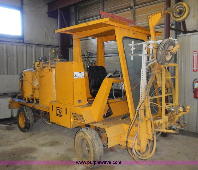 image for item L3631 MB 245 paint striper