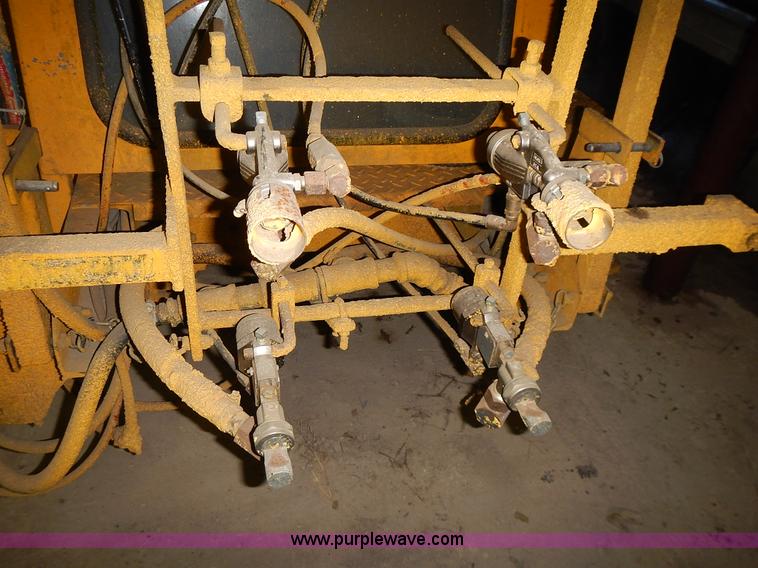 image for item L3631 MB 245 paint striper