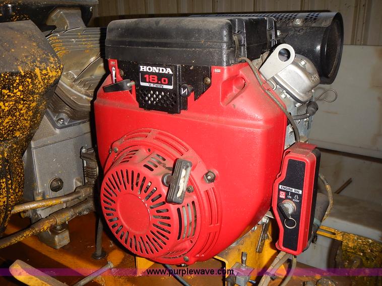 image for item L3631 MB 245 paint striper