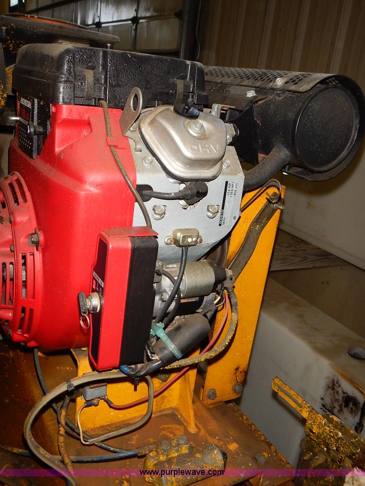 image for item L3631 MB 245 paint striper