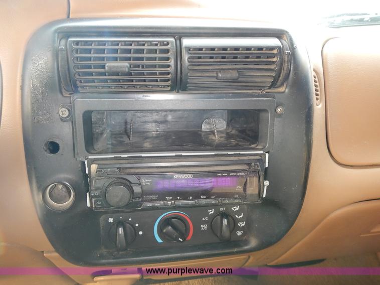 image for item L3639 1996 Ford Ranger XLT pickup truck