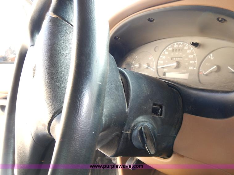 image for item L3639 1996 Ford Ranger XLT pickup truck