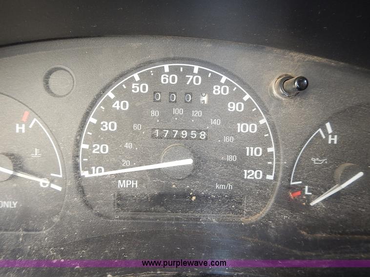 image for item L3639 1996 Ford Ranger XLT pickup truck