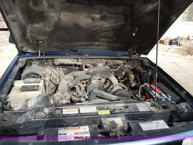 image for item L3639 1996 Ford Ranger XLT pickup truck