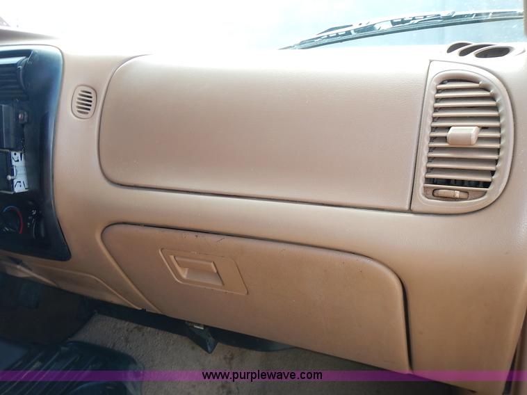 image for item L3639 1996 Ford Ranger XLT pickup truck