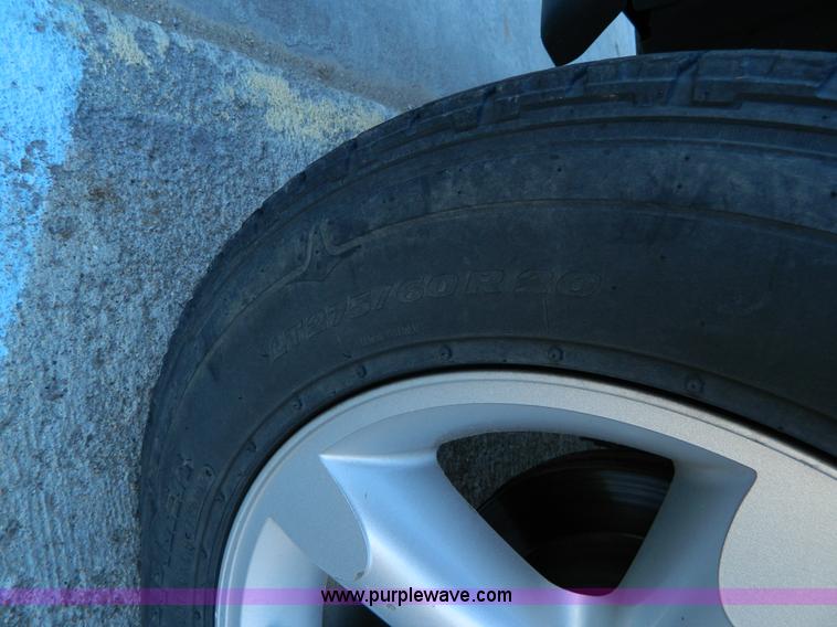 image for item L7301 2008 Dodge Ram 1500 Quad Cab pickup truck