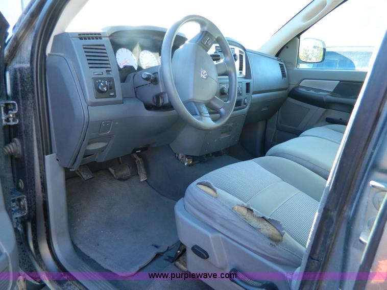 image for item L7301 2008 Dodge Ram 1500 Quad Cab pickup truck