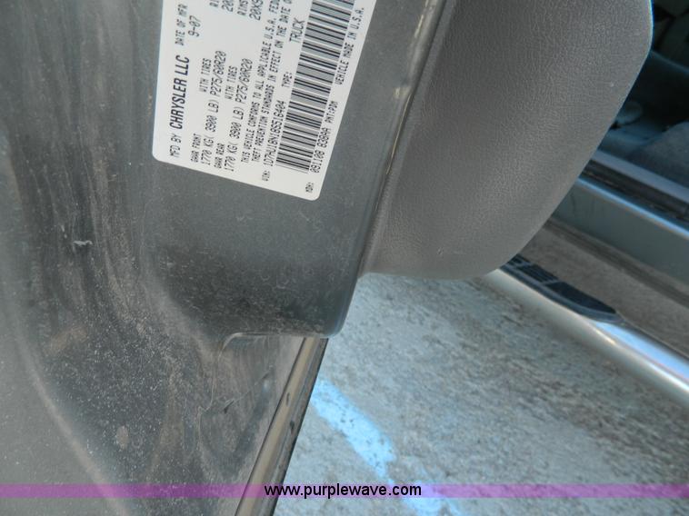 image for item L7301 2008 Dodge Ram 1500 Quad Cab pickup truck