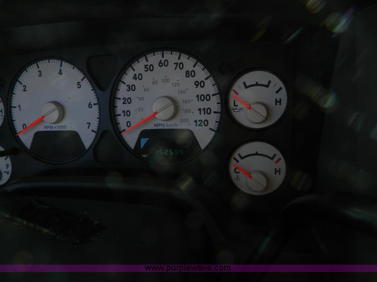 image for item L7301 2008 Dodge Ram 1500 Quad Cab pickup truck