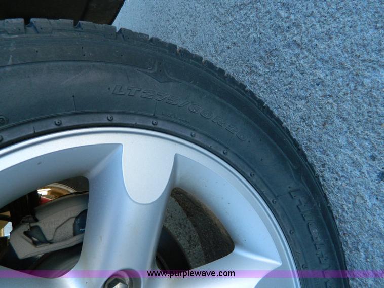 image for item L7301 2008 Dodge Ram 1500 Quad Cab pickup truck