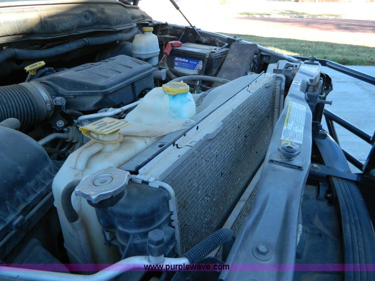 image for item L7301 2008 Dodge Ram 1500 Quad Cab pickup truck