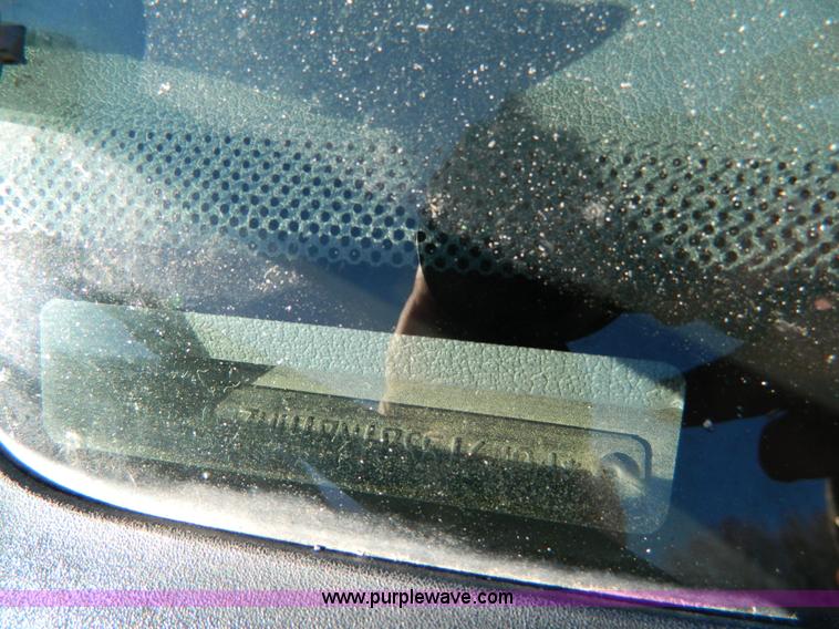 image for item L7301 2008 Dodge Ram 1500 Quad Cab pickup truck