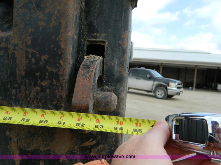 image for item L7305 1978 GMC 6500 dump truck