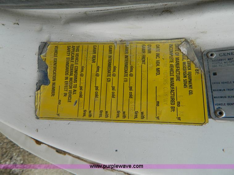 image for item L7305 1978 GMC 6500 dump truck