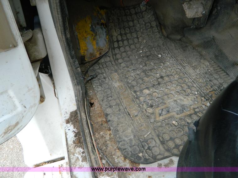 image for item L7305 1978 GMC 6500 dump truck