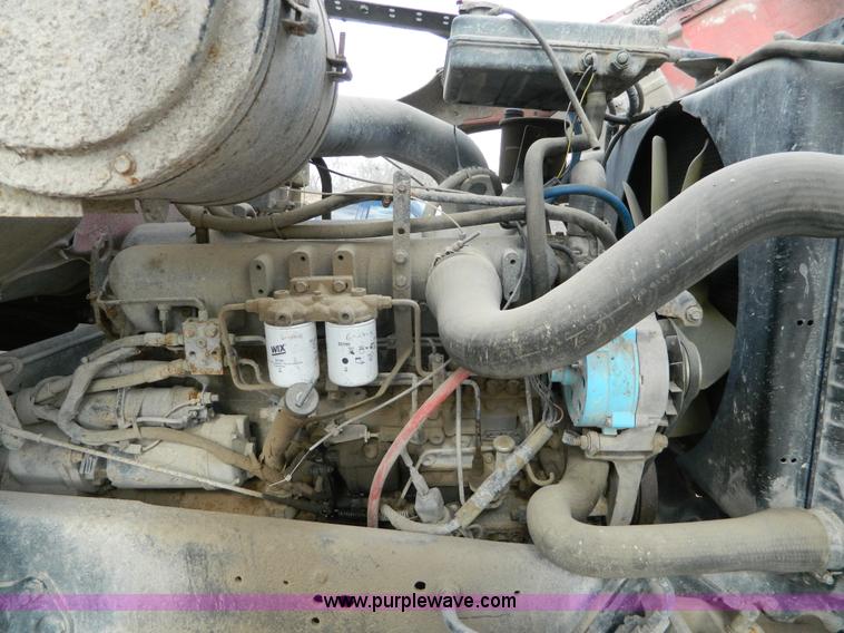 image for item L7306 1991 Ford LT8000 dump truck