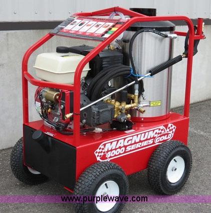 image for item E1531 2015 Easy-Kleen Magnum 4000 Series Gold pressure washer