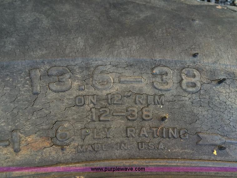 image for item E1896 1962 John Deere 3010 tractor